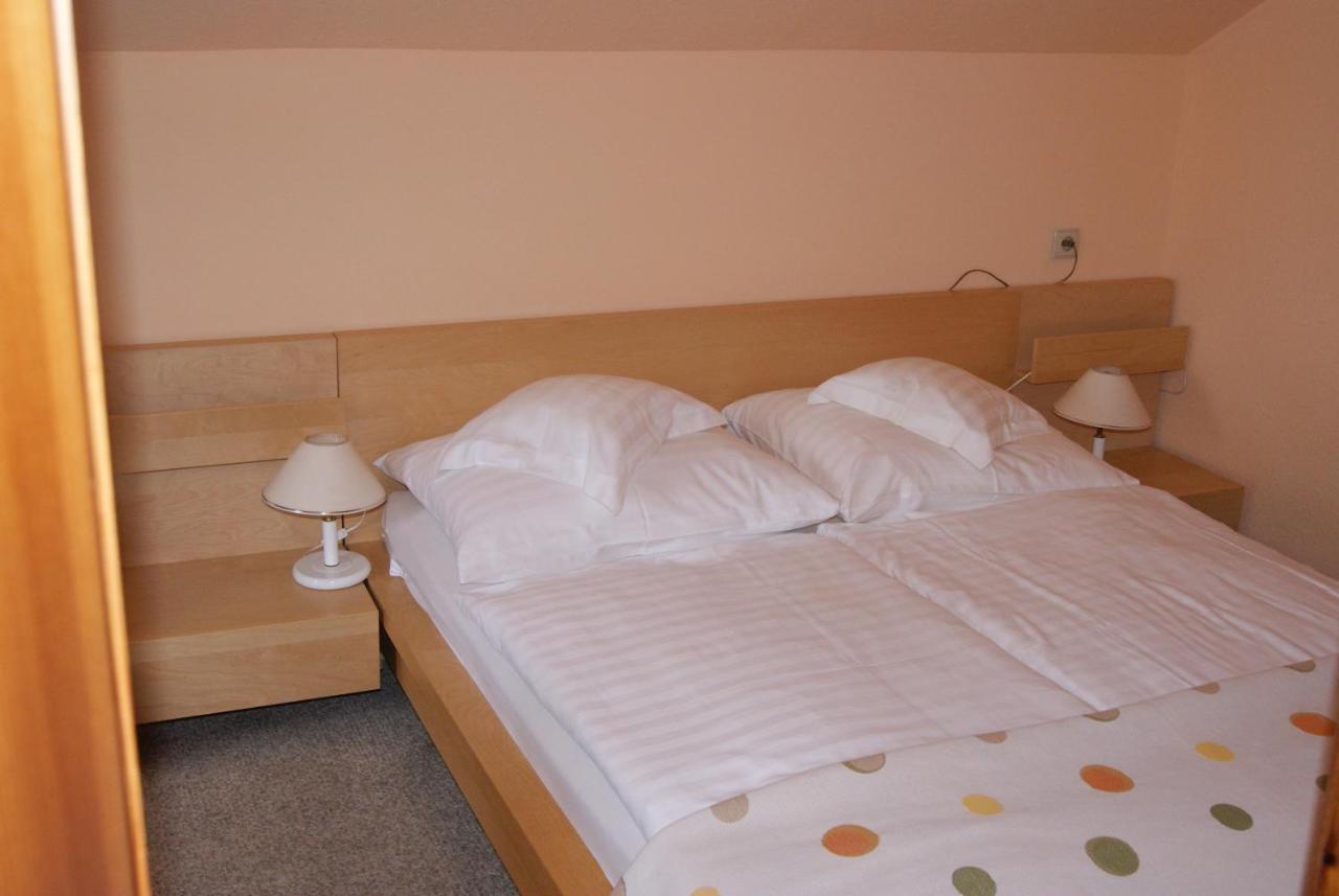 Hotel Alga Ustka Eksteriør bilde